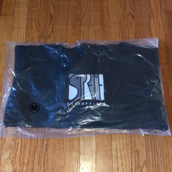 💥SOLD💥🖤NEW Supreme Enterprises Sweatshirt🖤 - Picture 2 of 5